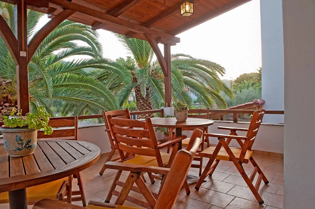 Akti House Psarogiannis Apartments & Studios 보우르보우로우