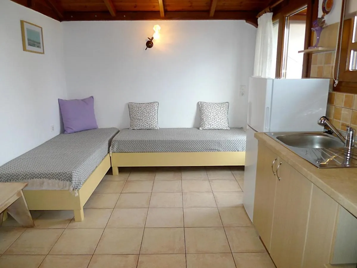 וורוורו Akti House Psarogiannis Apartments & Studios יוון